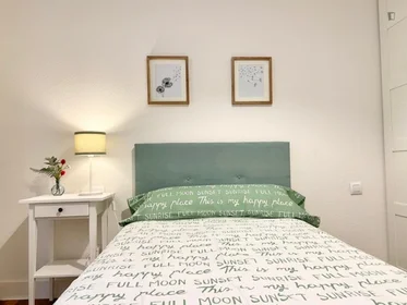 Chambre privée à Ledesma Musikariaren Kalea, image 6 de 21