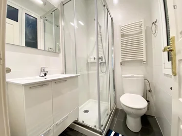 Chambre privée à Ledesma Musikariaren Kalea, image 10 de 21