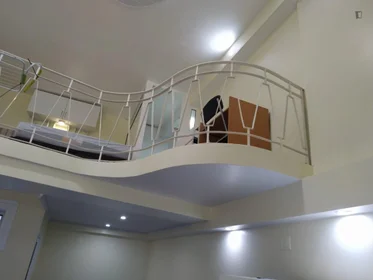 Entire apartment at Rua da Madalena, image 2 of 11