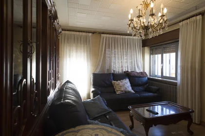 Habitación privada en Paseo de Canalejas, imagen 7 de 16