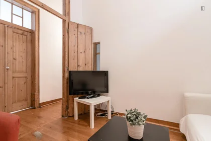 Habitación privada en Rua dos Caminhos de Ferro, imagen 9 de 18