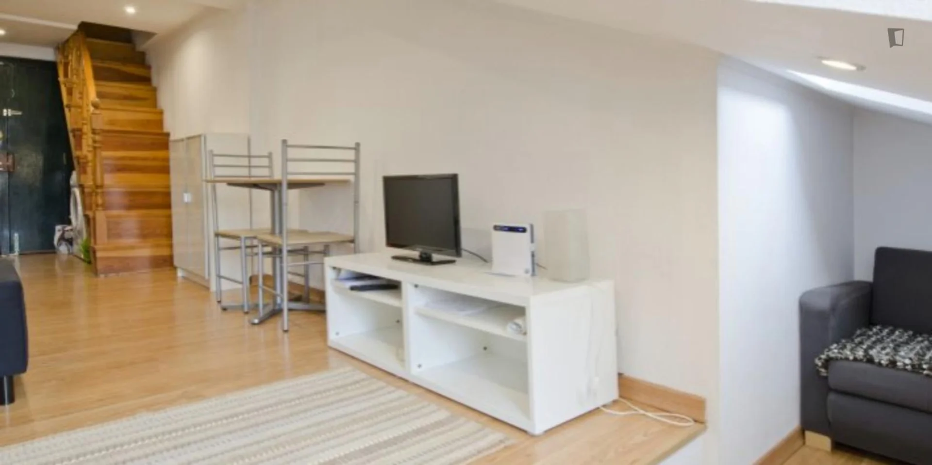 Studio compact idéal pour les étudiants dans 