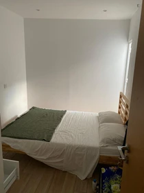 Faro de çift kişilik yataklı kiralık oda