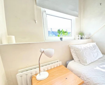Chambre privée à Tower Street, image 3 de 11