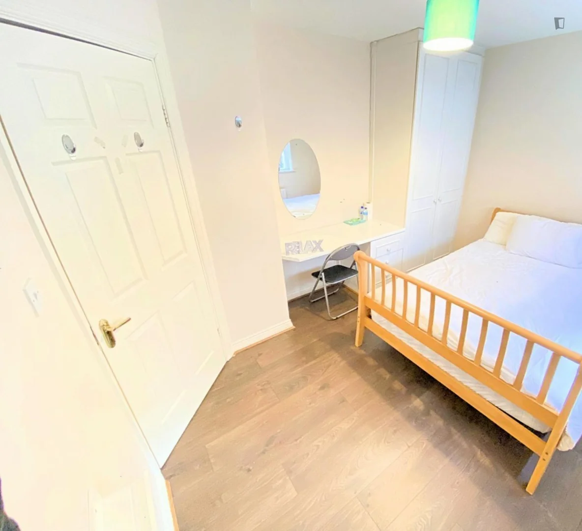 Budget-friendly student room close to campus in 
