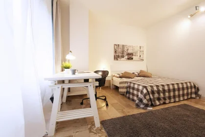 Habitación privada en Corso del Popolo, imagen 3 de 17