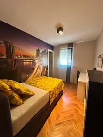 Entire apartment at Makarska ulica 15, image 12 of 19
