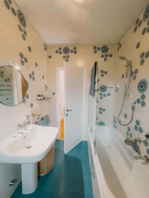 Private room at Via Corfù, 67, 25124 Brescia BS, Italy, image 27 of 32