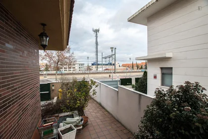 Quarto privado em Calle Estación, imagem 12 de 15