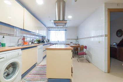 Quarto privado em Calle Estación, imagem 7 de 15