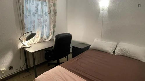 Günstiges Privatzimmer in Cerdanyola-del-valles