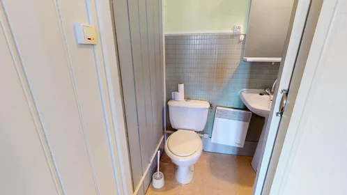 Chambre privée à 40 Rue François-Louis Bersot, image 7 de 24