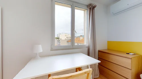 Stanza privata in 76 Avenue Benjamin Delessert, immagine 16 di 23