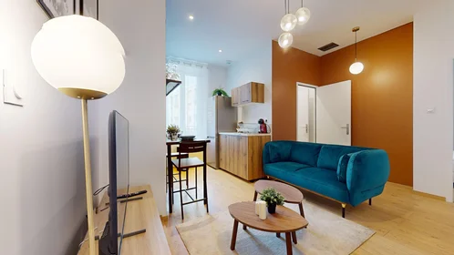 Chambre privée à 27 Rue Bourgneuf, image 1 de 10