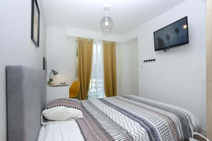 Private room at 43 Rue Félix Menetrier, 44300 Nantes, France, image 2 of 10