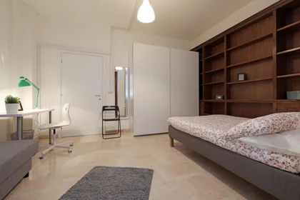 Private room at Via dei Giornalisti, image 2 of 15
