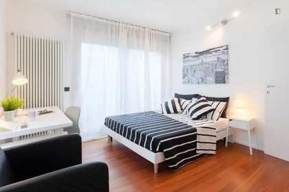 Private room at Via Torquato Tasso, image 5 of 11