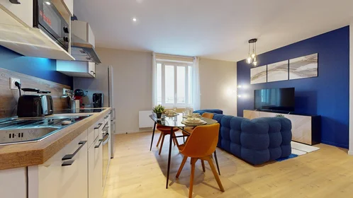 Chambre privée à 18 bis Rue Joseph Chapelle, image 1 de 10