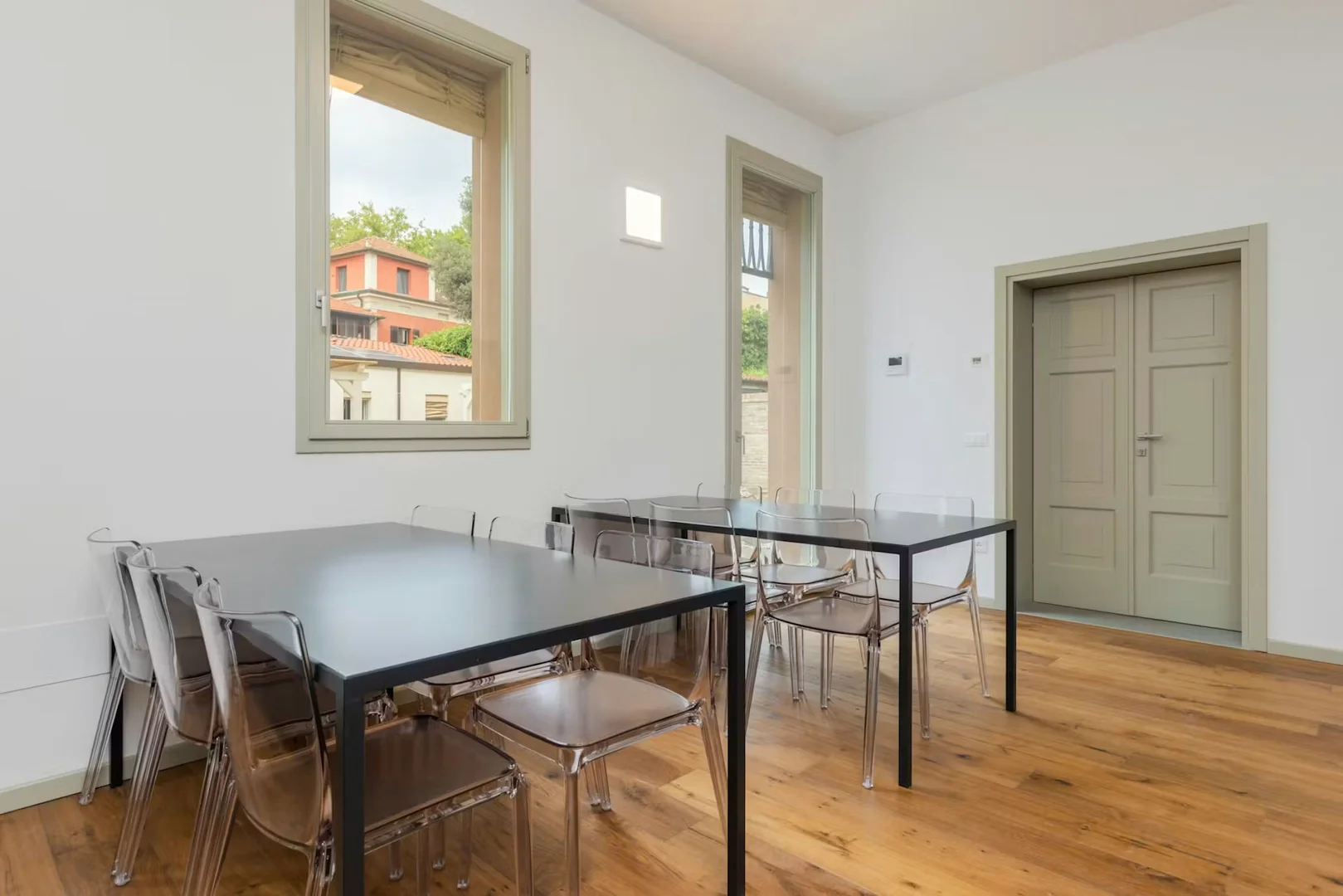 Habitación acogedora para estudiantes disponible en