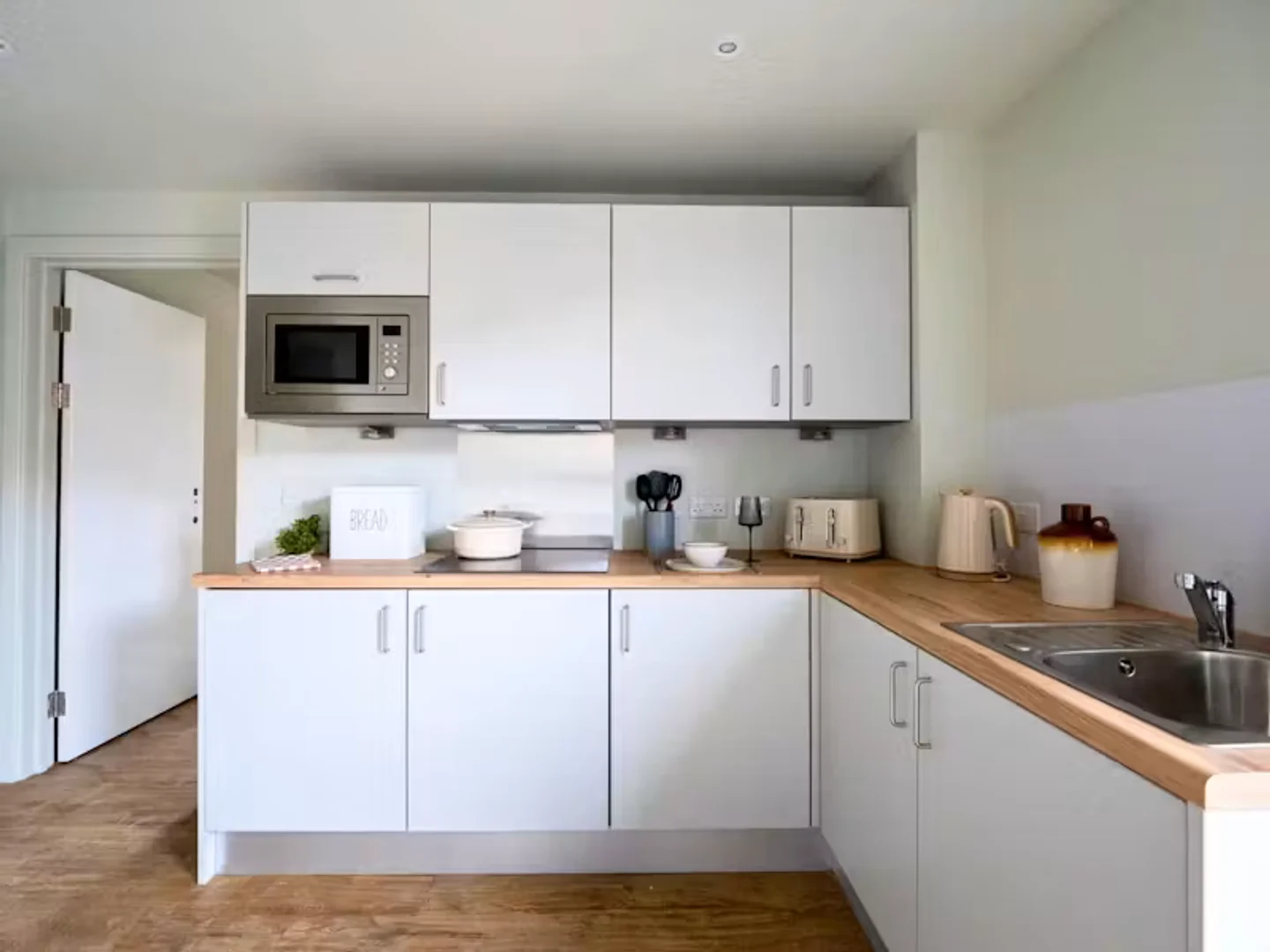 Habitación para estudiantes en  con modernas comodidades