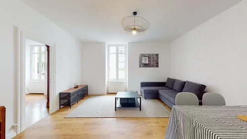 Dairenin tamamı konumu Rue Nicolas Appert, Dervallières-Zola, 1 10 görüntüsü