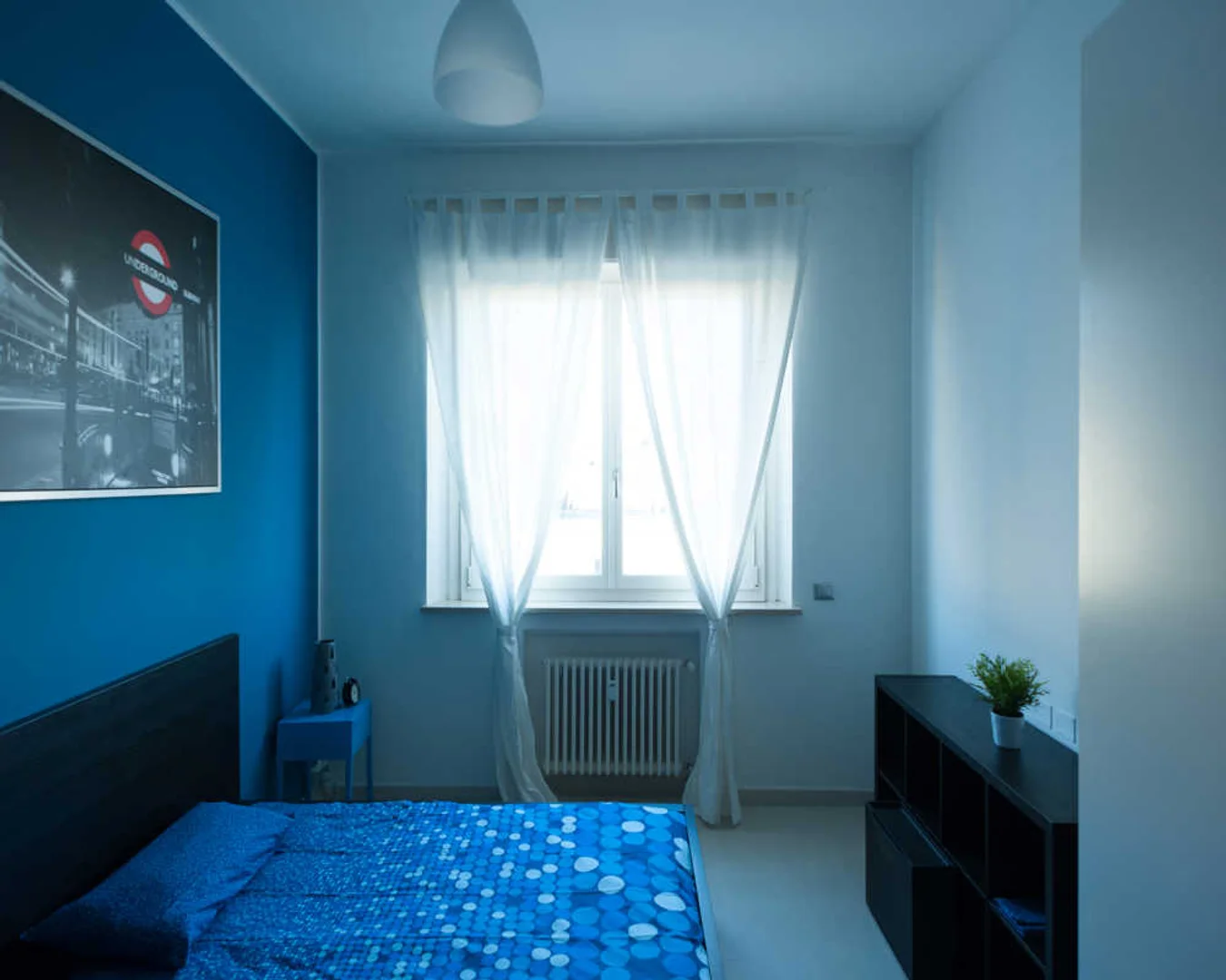 Habitación acogedora para estudiantes disponible en