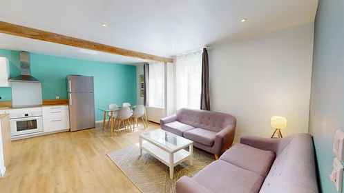 Chambre privée à 23 Rue Croix Saint-Marc, image 1 de 10