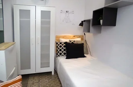 Prywatny pokój C/ Gran de Gràcia, 239, Gràcia, 08012 Barcelona, Spagna, obraz 1 20
