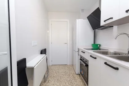 Quarto privado em C. Martínez Maldonado, 17, Distrito Centro, 29009 Málaga, España, imagem 13 de 18