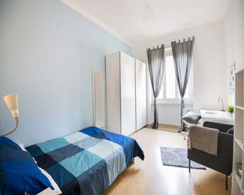 Chambre privée à Corso Re Umberto, 136, 10128 Torino TO, Italy, image 6 de 49