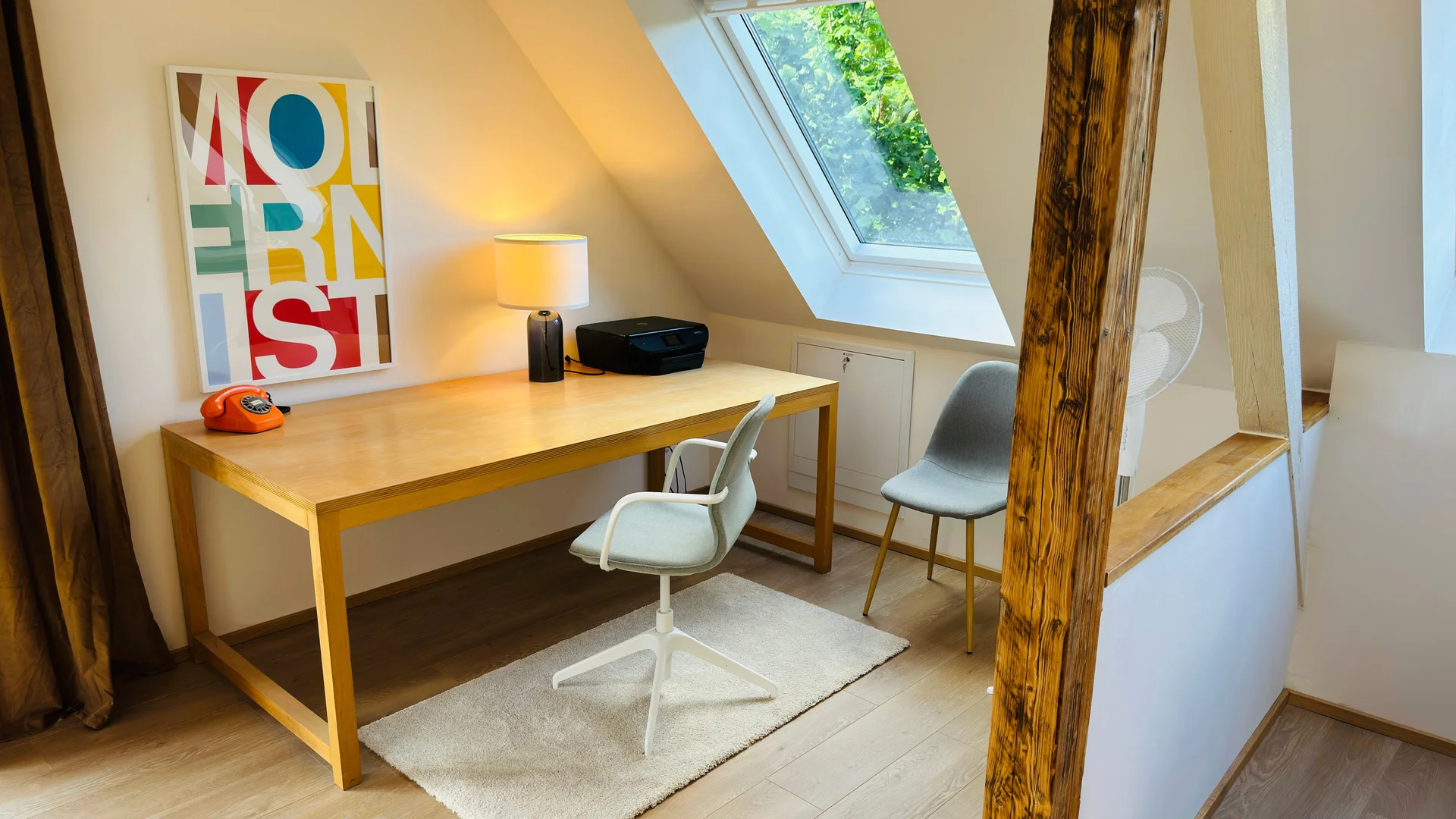 Modern student studio with complete amenities in 