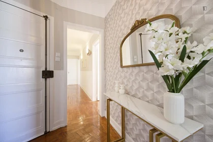 Chambre privée à Rua da Palmeira, image 26 de 29