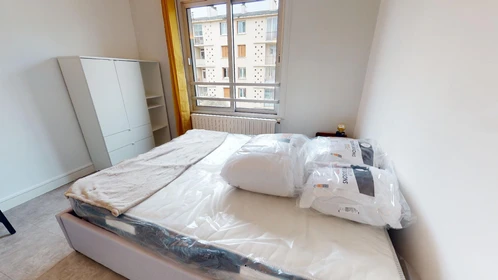 Alquiler de habitación en piso compartido en Dijon