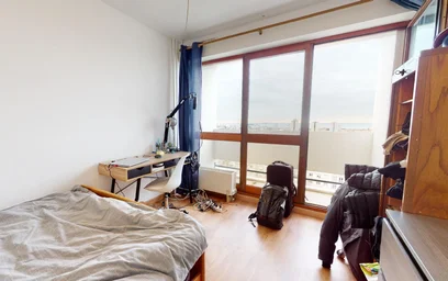 Private room at 2 Passage De L'europe, image 2 of 24