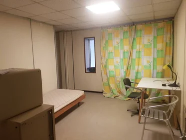 Private room at Orléans, 45000, image 8 of 49
