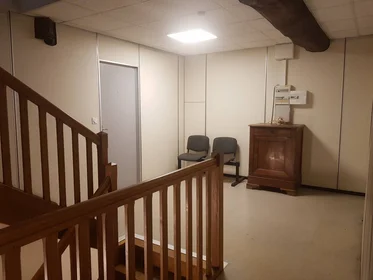 Private room at Orléans, 45000, image 10 of 49