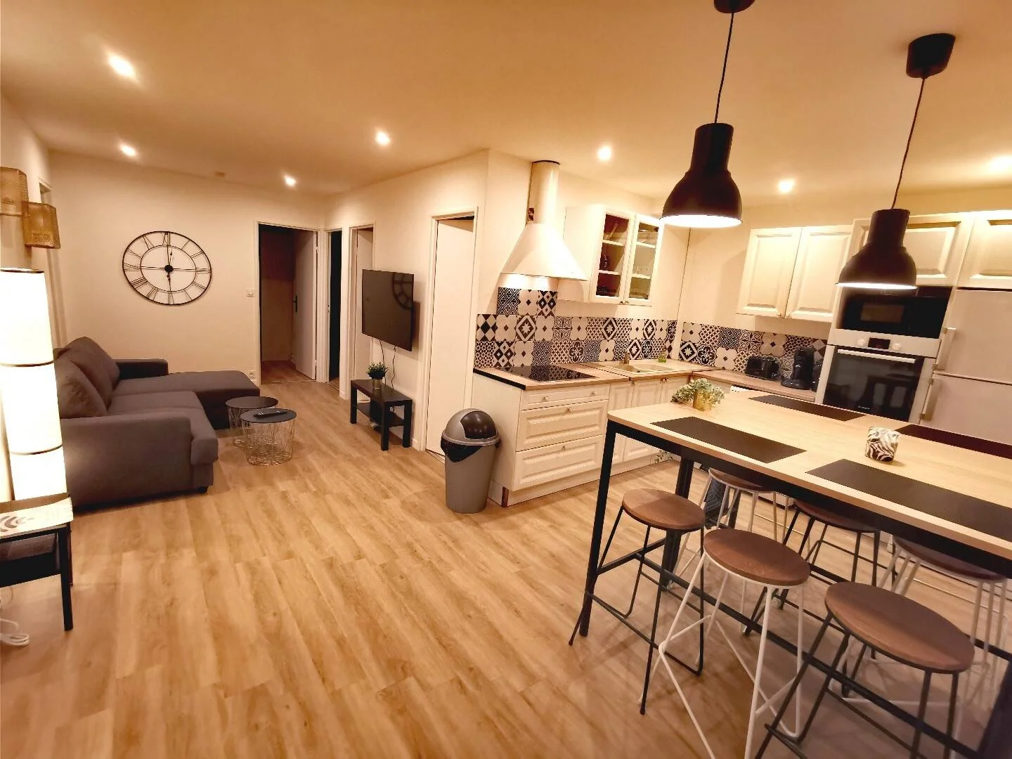 Quarto de estudante funcional perfeito para estudar em 