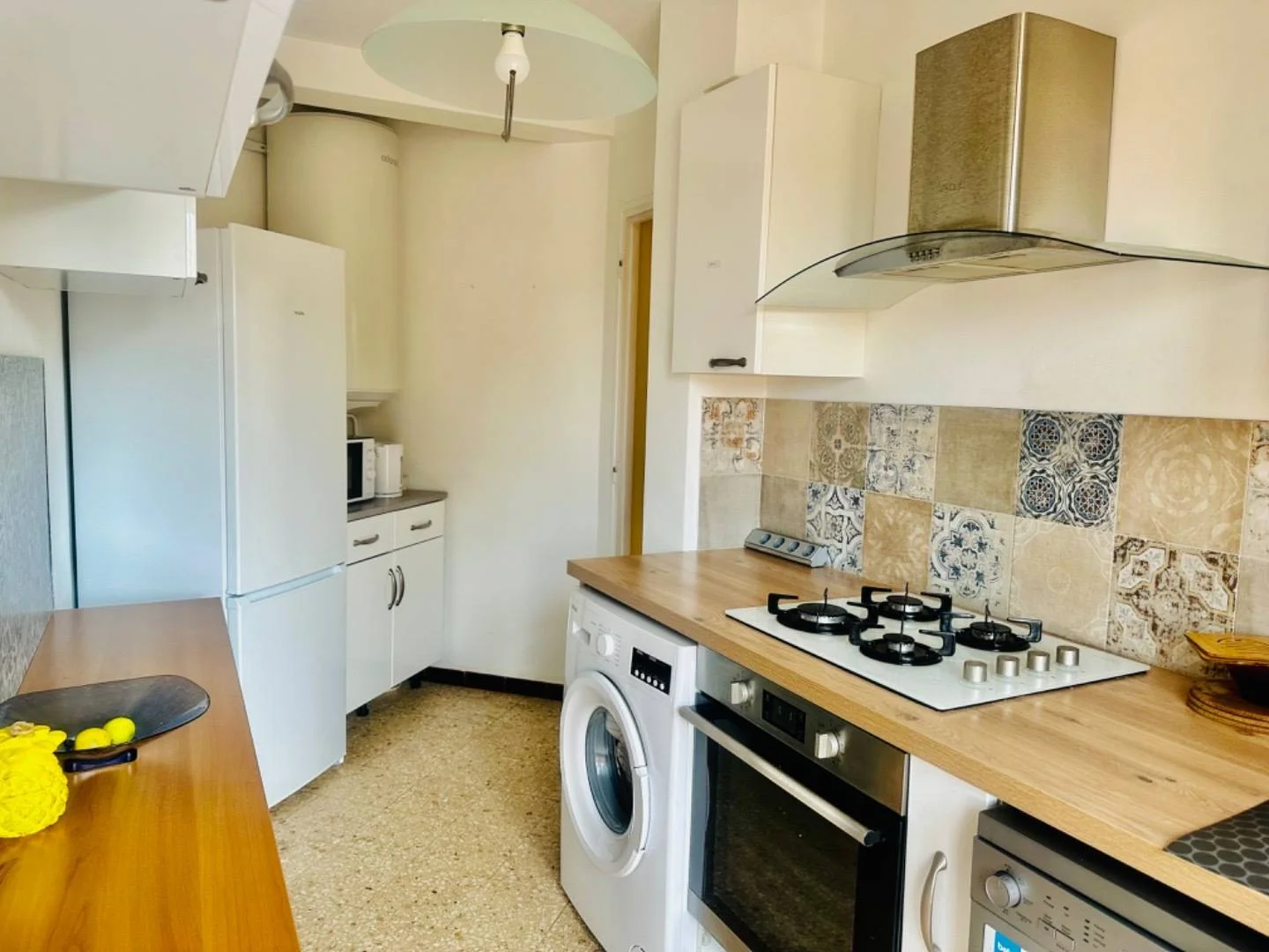 Habitación estudiantil económica con ubicación conveniente en 