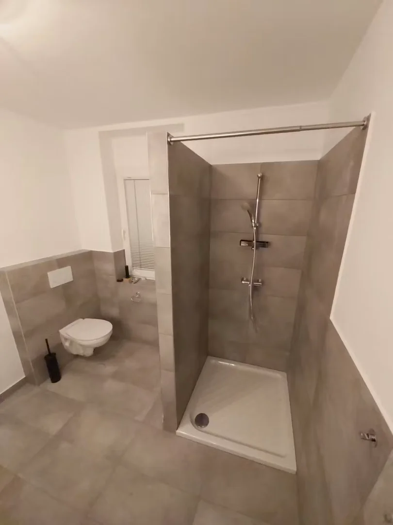 Habitación estudiantil económica con ubicación conveniente en 