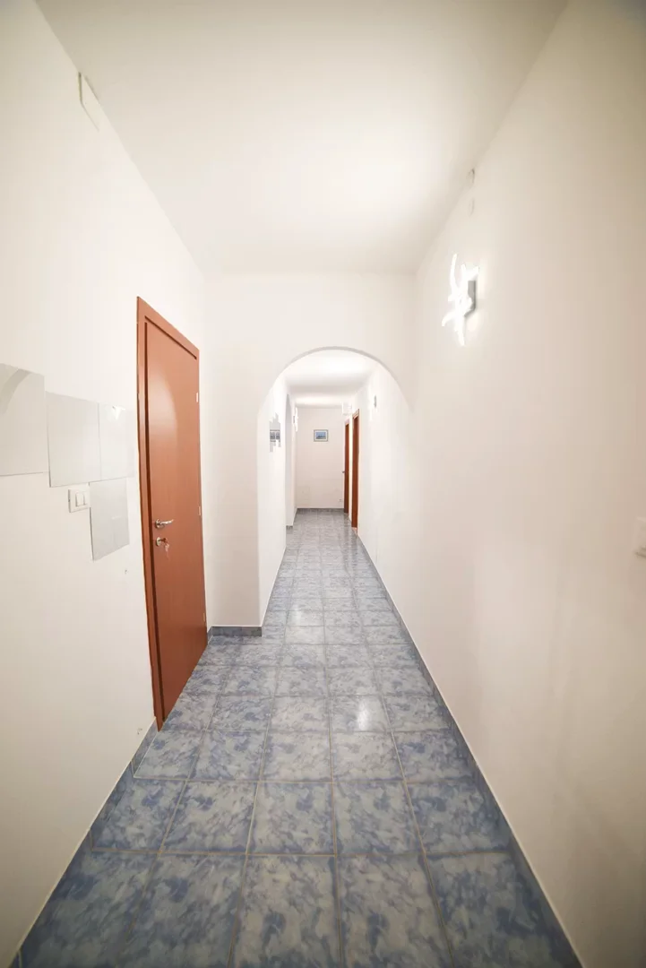 Chambre conviviale pour les étudiants dans  avec des équipements modernes