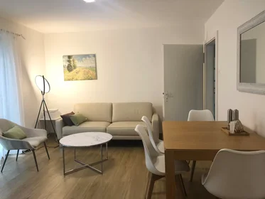 Privatzimmer in der Säntisstrasse, Wallisellen, bild 1 von 10