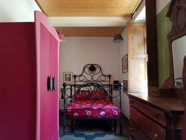 Quarto para alugar ao mês em Torino