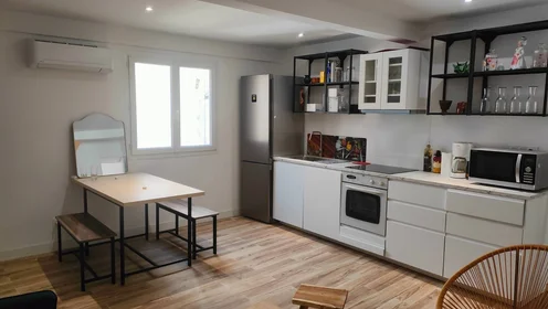 Quarto privado em Nîmes, 30000, imagem 3 de 16