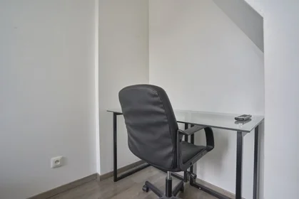 Chambre privée à 9 Rue des eaux, image 14 de 17