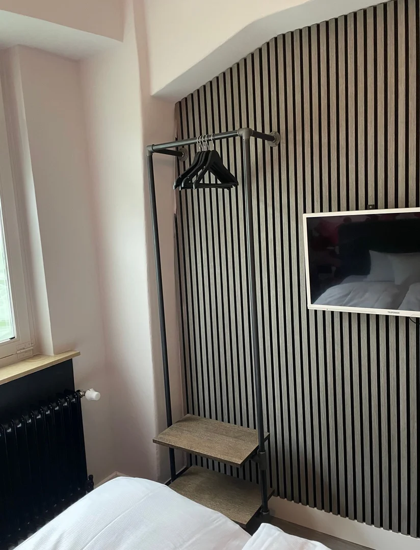 Chambre d'étudiant économique avec emplacement pratique dans 
