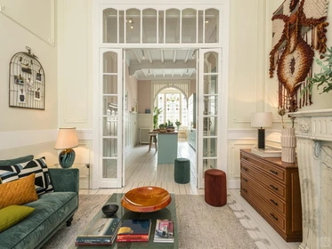 Private room at St Gilles- Place van meenen, Saint-Gilles, image 9 of 12