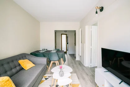 Quarto privado em Orléans, 45100, imagem 2 de 19