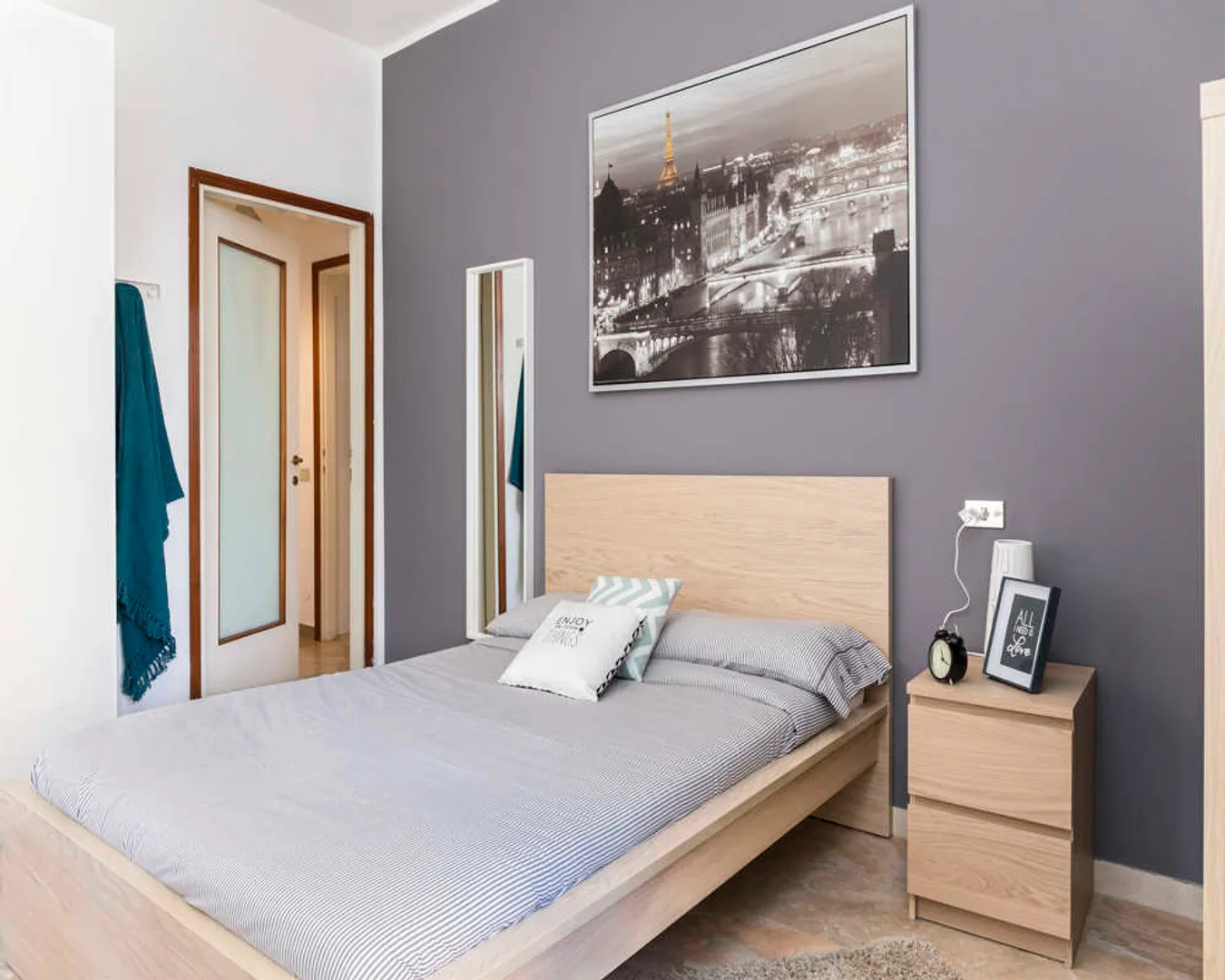 Budget-friendly student room close to campus in