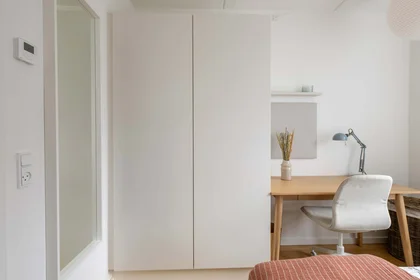 Privatzimmer in der Sluseholmen, 2450 København, Denmark, bild 2 von 24