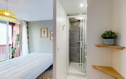 Private room at 12 rue Guillaume d'Autignac, image 18 of 18